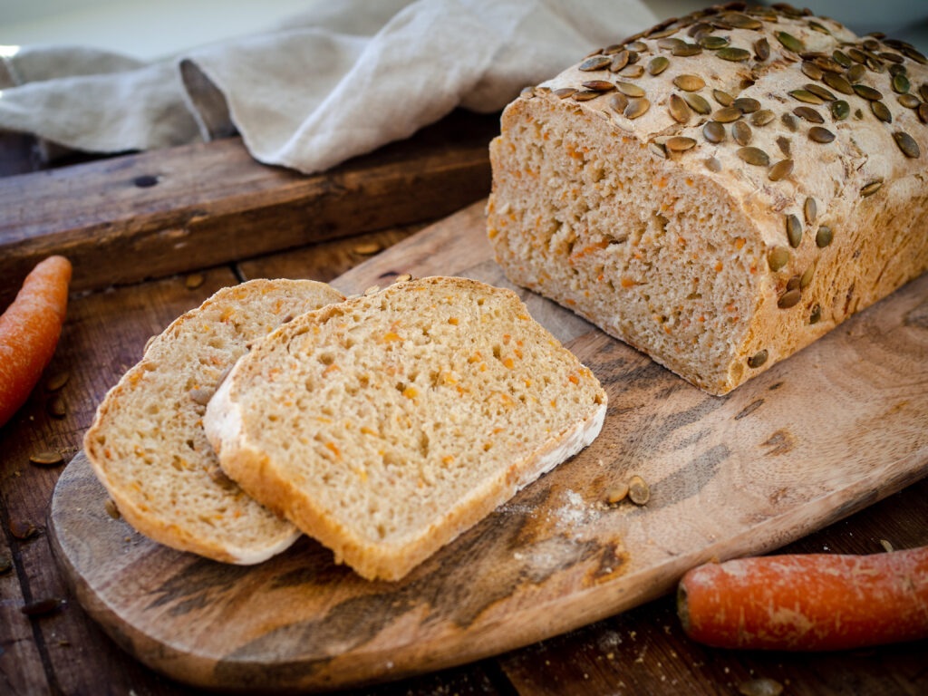 Spelt Carrot Bread (gulrotbrød med spelt)