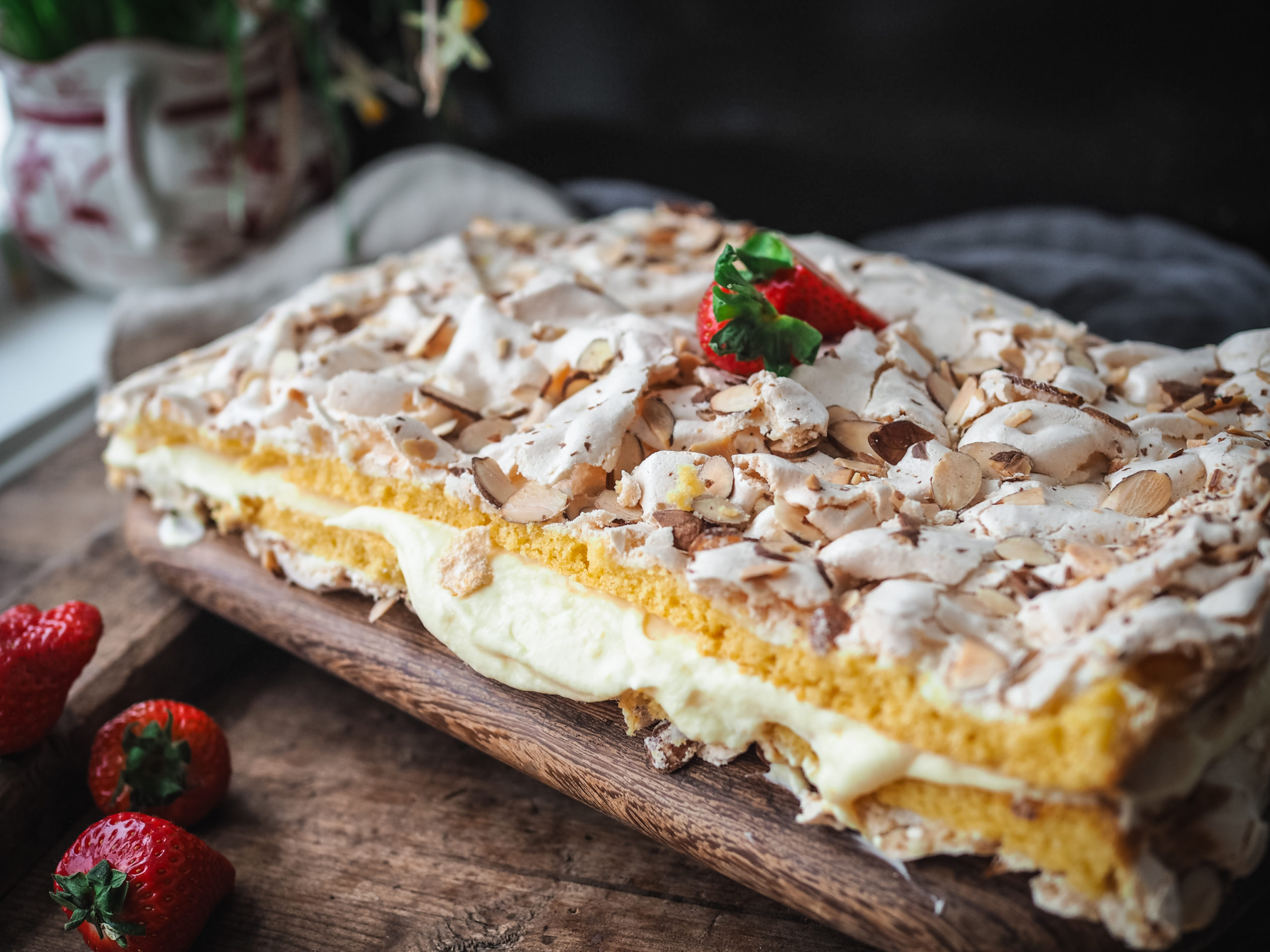 Kvæfjordkake - The World's Best Cake (Verdens Beste)