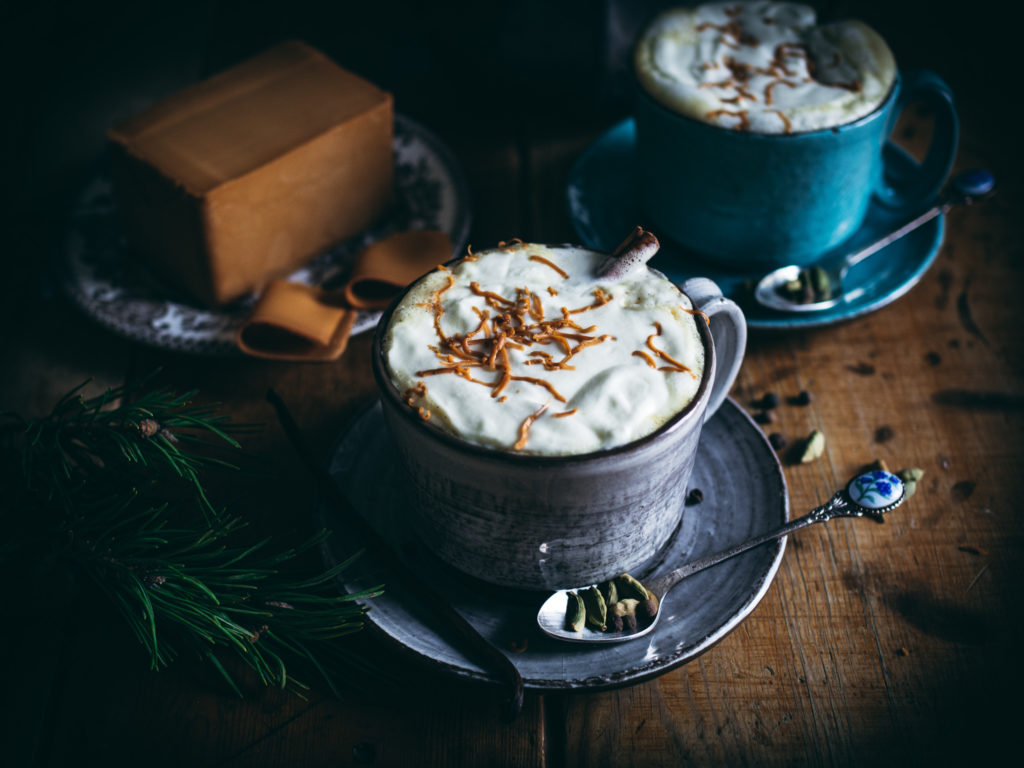 Creamy Brunost Spiced Latte (Brown Cheese)